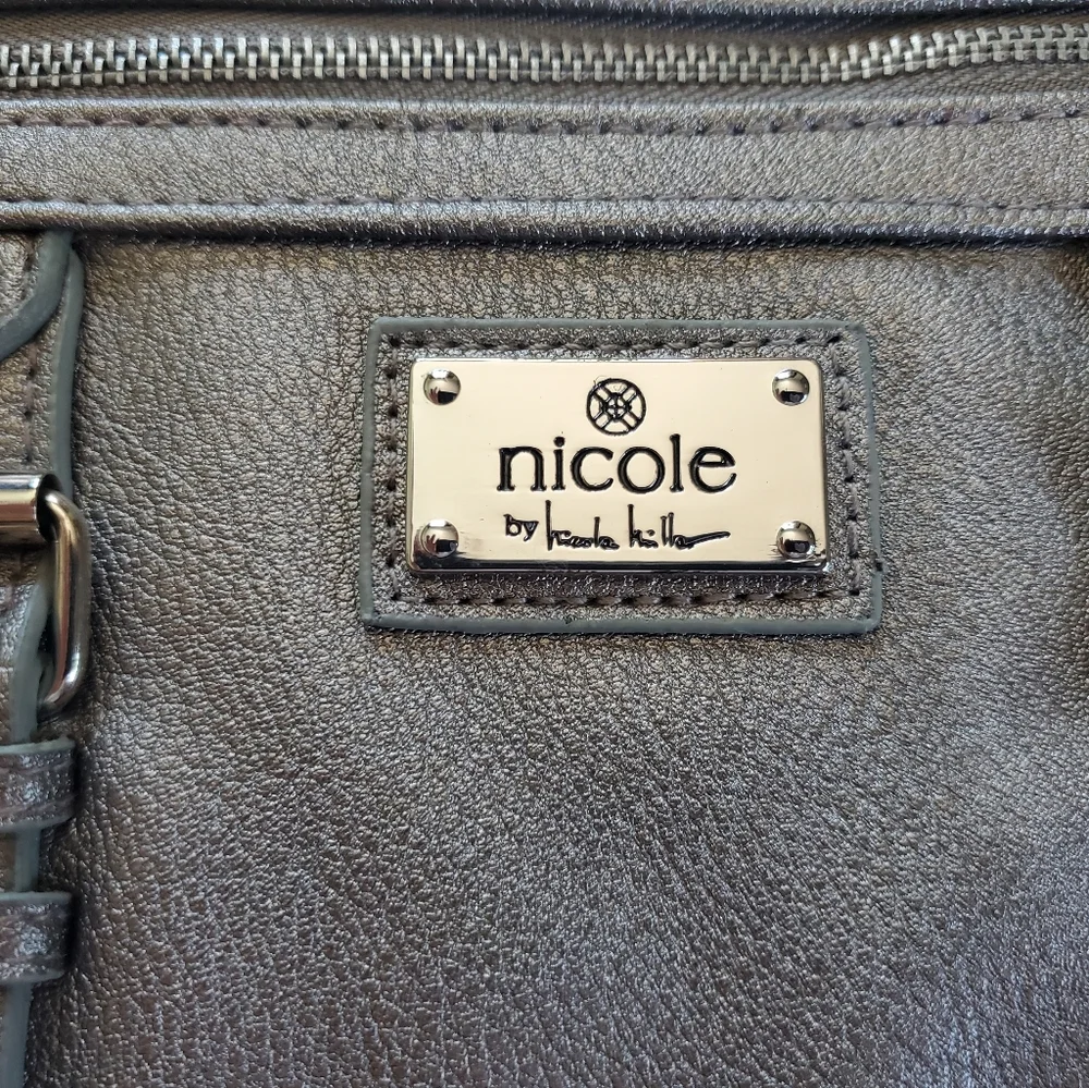 Small Silver Purse - Picture 4 of 8